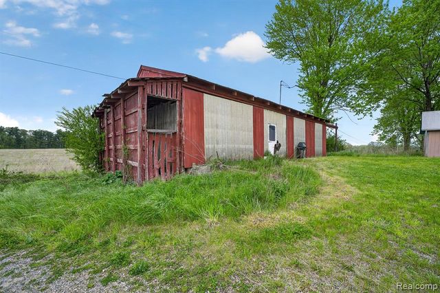 8103 Baldwin Road, Goodrich, MI 48438