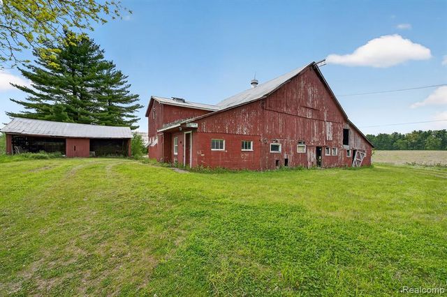 8103 Baldwin Road, Goodrich, MI 48438