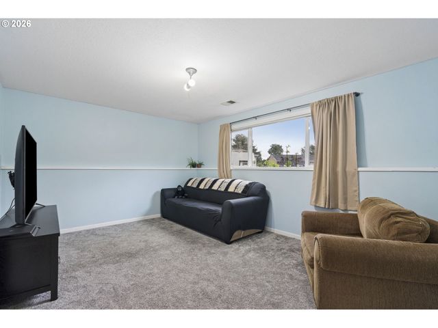 13945 Se 113TH Ct, Clackamas, OR 97015