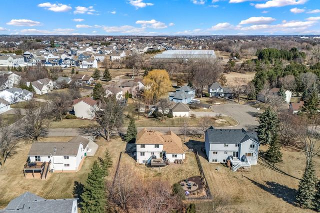 18745 39th Avenue N, Plymouth, MN 55446