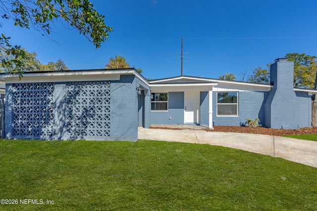 7661 KNOLL Drive N, Jacksonville, FL 32221