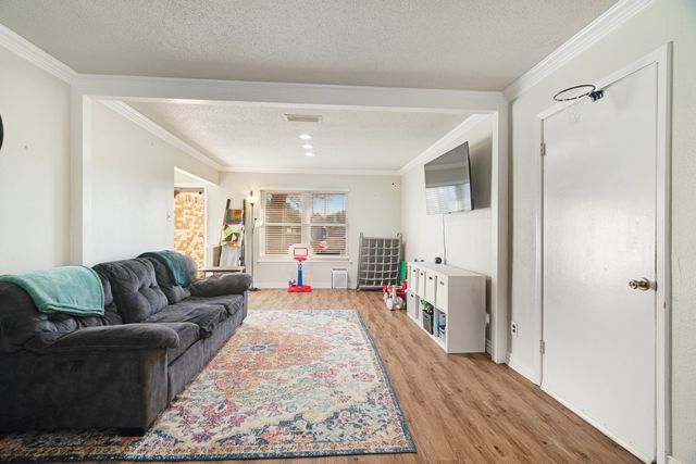 1865 Jackson Street, Paris, TX 75460