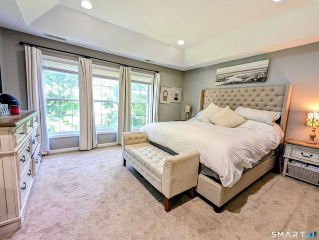 7 Traditions Boulevard 7, Southbury, CT 06488