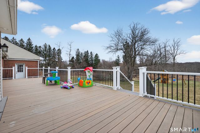 102 Harrison Lane, Bethlehem, CT 06751