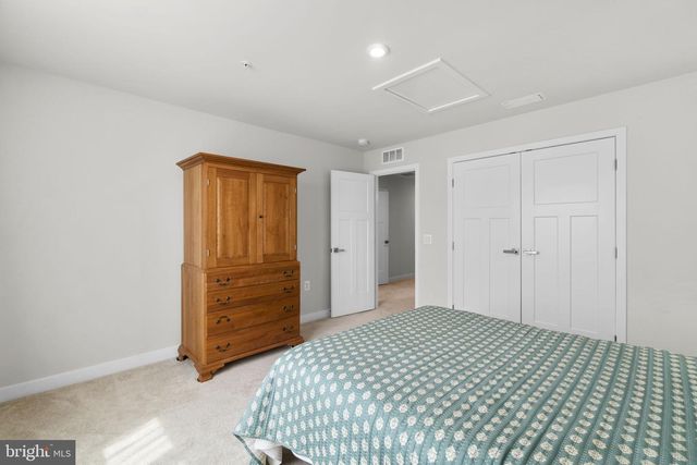 2472 SILVER LEAF DR, Frederick, MD 21702