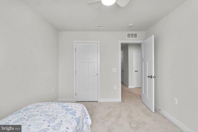 2472 SILVER LEAF DR, Frederick, MD 21702
