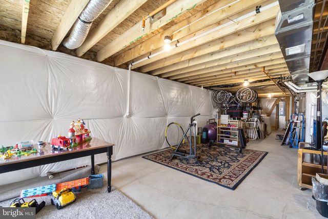 2472 SILVER LEAF DR, Frederick, MD 21702