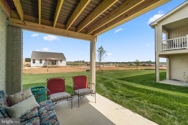 2472 SILVER LEAF DR, Frederick, MD 21702
