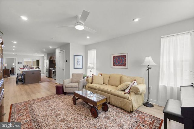 2472 SILVER LEAF DR, Frederick, MD 21702