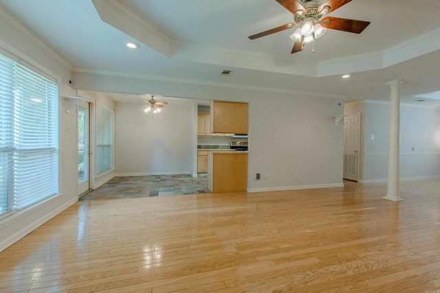 14904 Lamplight Way, Little Rock, AR 72211