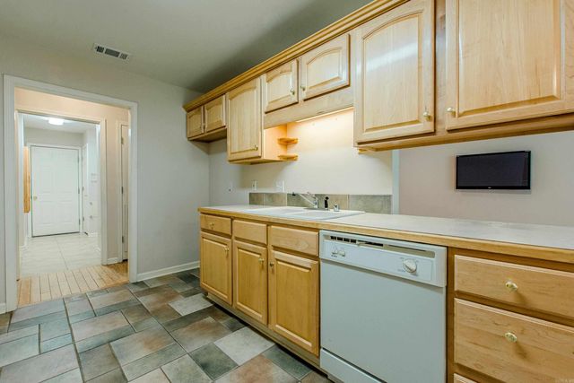 14904 Lamplight Way, Little Rock, AR 72211