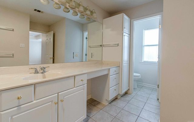 14904 Lamplight Way, Little Rock, AR 72211