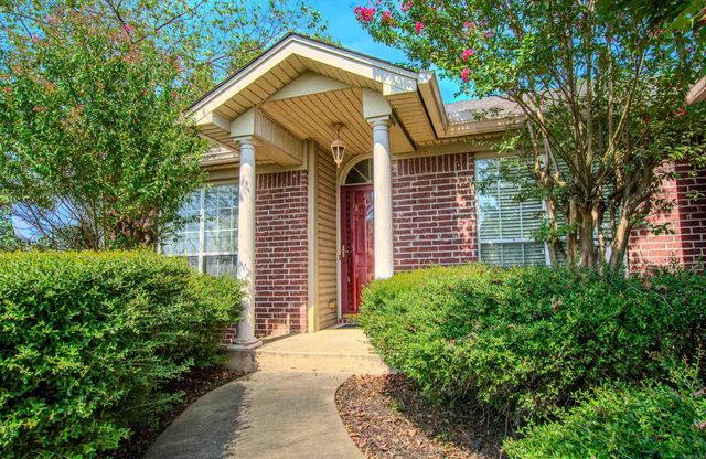 14904 Lamplight Way, Little Rock, AR 72211