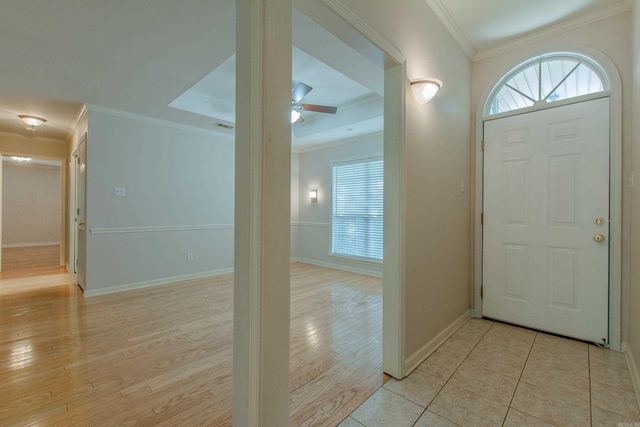 14904 Lamplight Way, Little Rock, AR 72211