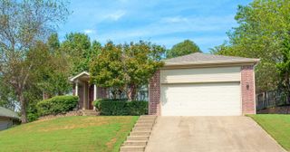 14904 Lamplight Way, Little Rock, AR 72211