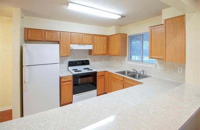 1255 Lovett St 1255, Tomball, TX 77375