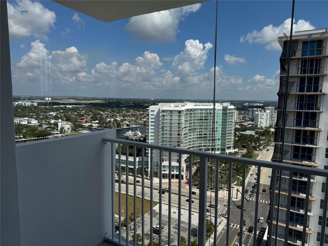 111 Briny Avenue 26-11, Pompano Beach, FL 33062