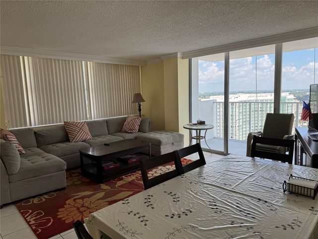 111 Briny Avenue 26-11, Pompano Beach, FL 33062