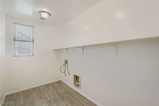 371 Botanic Gardens Drive, Las Vegas, NV 89148