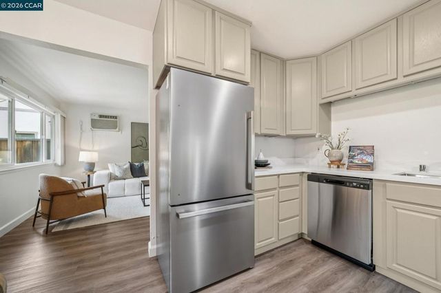 1591 3rd Ave, Walnut Creek, CA 94597