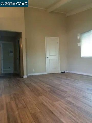 1591 3rd Ave, Walnut Creek, CA 94597