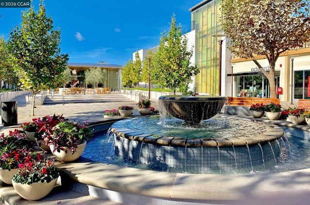 1591 3rd Ave, Walnut Creek, CA 94597