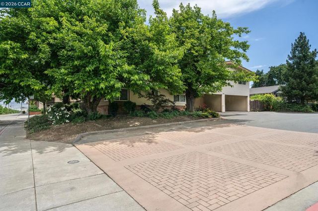 1591 3rd Ave, Walnut Creek, CA 94597