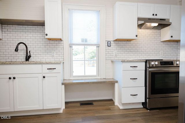 706 S Magnolia, Dunn, NC 28334