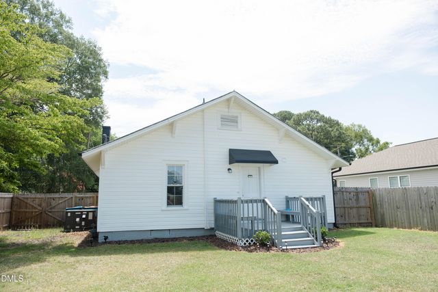 706 S Magnolia, Dunn, NC 28334