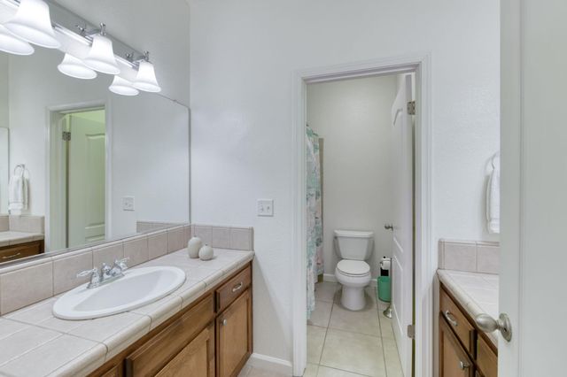 55 Serena Avenue, Clovis, CA 93619