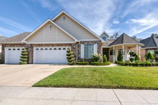 55 Serena Avenue, Clovis, CA 93619