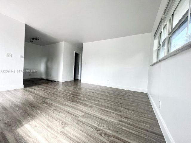 749 SE 15th St 11, Fort Lauderdale, FL 33316