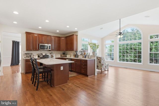 11257 SUFFOLK DR, Hagerstown, MD 21742