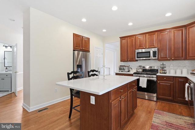 11257 SUFFOLK DR, Hagerstown, MD 21742