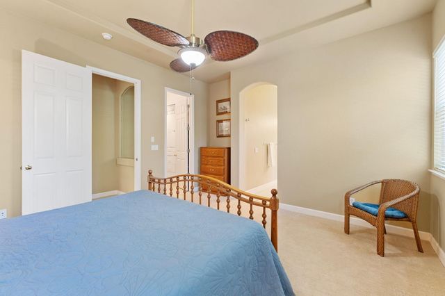 450 Forastera Cir, Sacramento, CA 95834