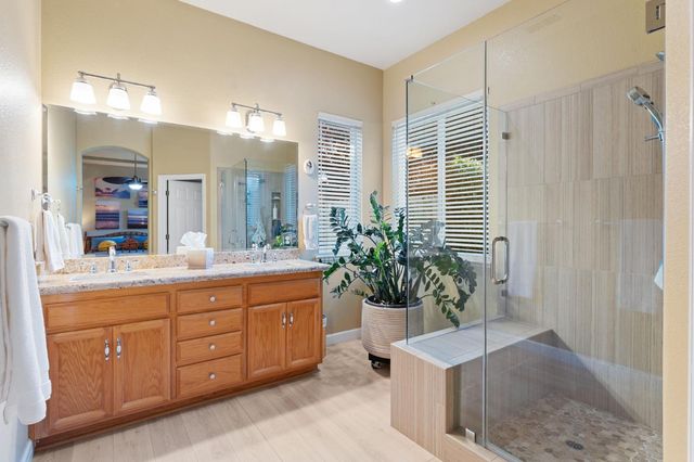 450 Forastera Cir, Sacramento, CA 95834