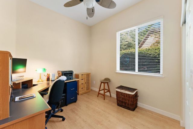 450 Forastera Cir, Sacramento, CA 95834
