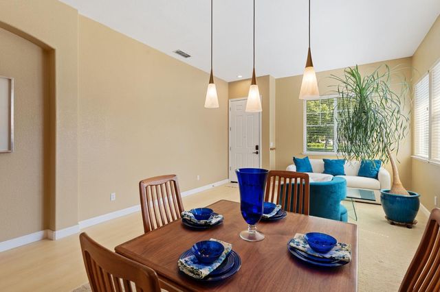 450 Forastera Cir, Sacramento, CA 95834