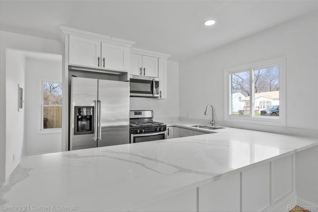 4399 2nd Street, Frenchtown Township, MI 48166