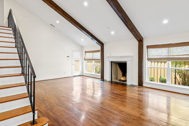 10519 Ravenscroft Drive, Dallas, TX 75230