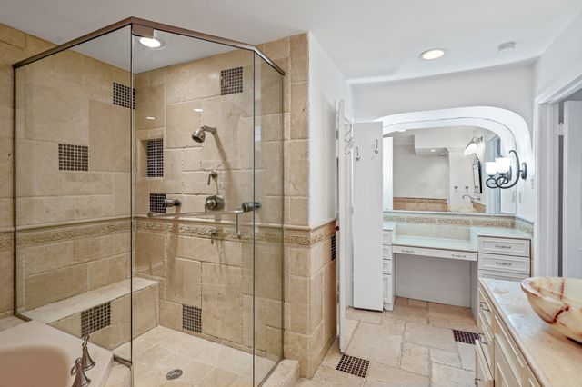 10519 Ravenscroft Drive, Dallas, TX 75230