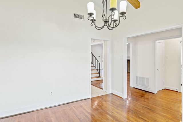 10519 Ravenscroft Drive, Dallas, TX 75230
