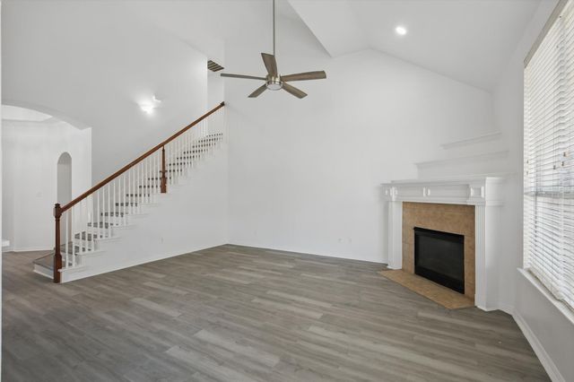 1228 Carriage Creek Drive, Desoto, TX 75115