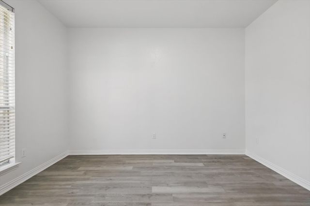 1228 Carriage Creek Drive, Desoto, TX 75115