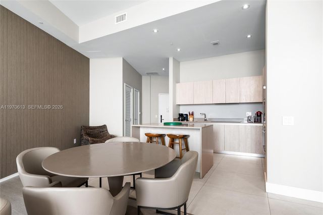 4111 S Ocean Dr 702, Hollywood, FL 33019