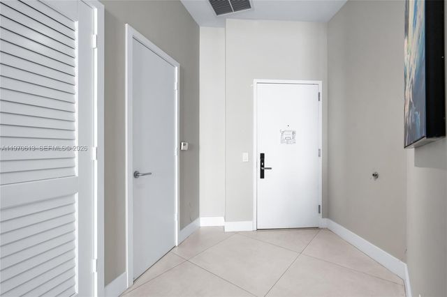 4111 S Ocean Dr 702, Hollywood, FL 33019