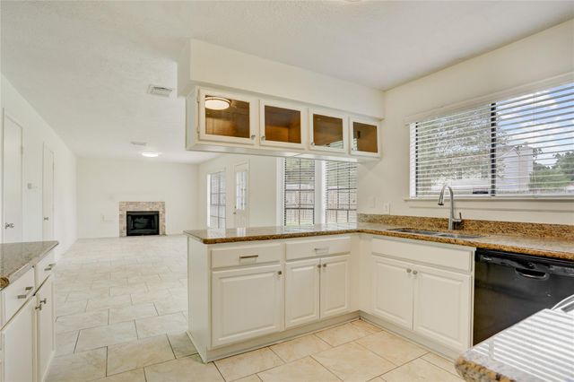 4315 Glen Avon Drive, Pasadena, TX 77505