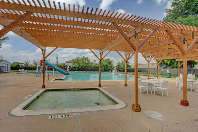 4315 Glen Avon Drive, Pasadena, TX 77505