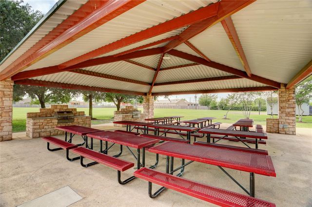 4315 Glen Avon Drive, Pasadena, TX 77505