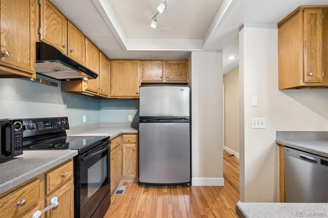 2049 E Phillips Lane, Centennial, CO 80122
